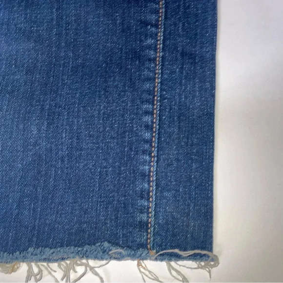 J Brand Raw Hem Dar Wash Cropped Jean Size 29 - Picture 8 of 9